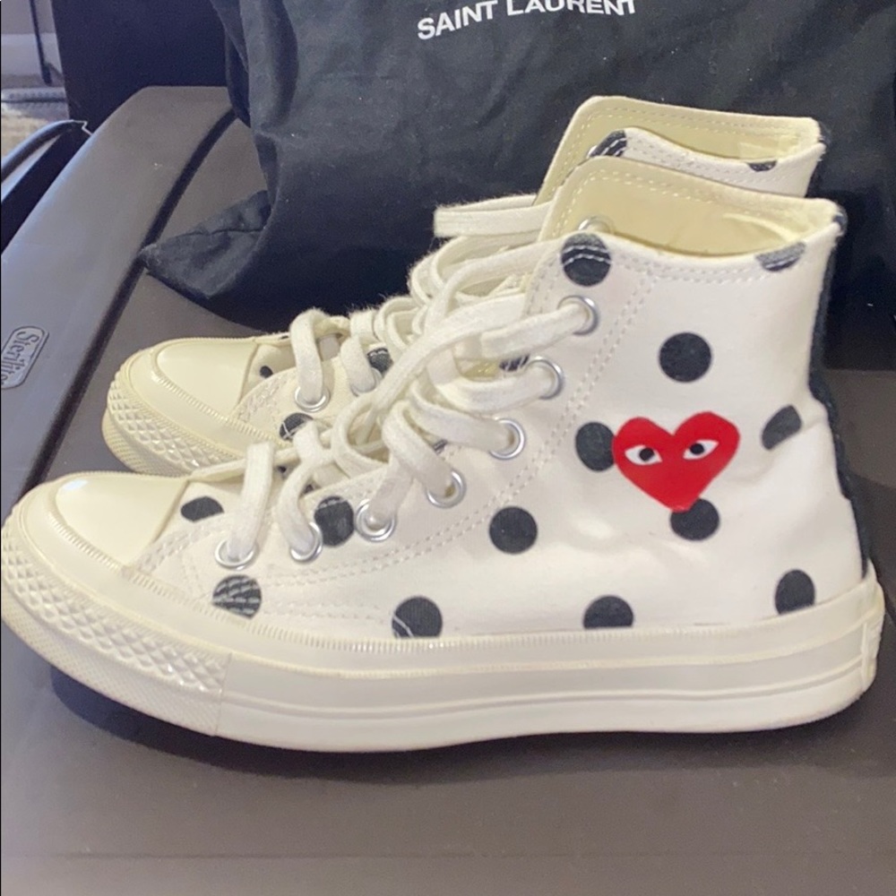 Commes des garçons shoes